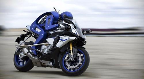 Yamaha Motobot - первый в мире моторобот. Yamaha Motobot - первый в мире моторобот.
