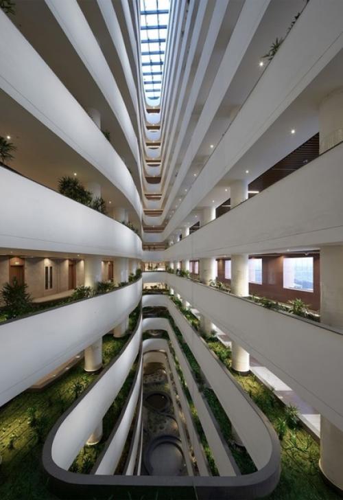 B Индии появилось cамое большое офисное здание в мире. 04