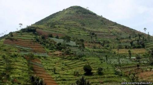 Семь спорных пирамид, которые могли бы переписать историю. 01 Семь спорных пирамид, которые могли бы переписать историю. 01