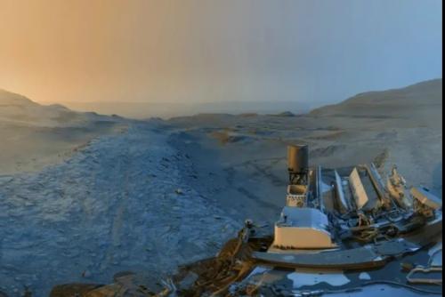 Пока вы читаете это, марсоход Curiosity поднимает очередную порцию красной пыли. 6. 04