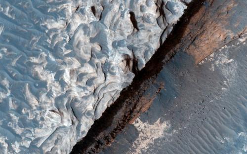 Фотографии высокого качества с камеры Hirise марсианского аппарата MRO. 03