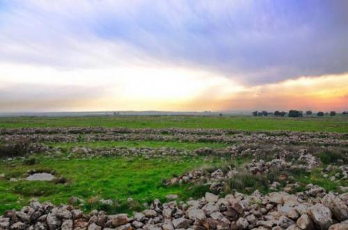 Колесо духов или руджум - эль - хири - каменное кольцо в израиле. 02 Колесо духов или руджум - эль - хири - каменное кольцо в израиле. 02