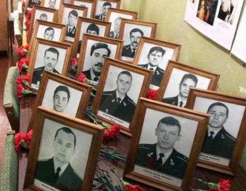 Ровно 21 год назад затонула атомная подводная лодка Курск. 01