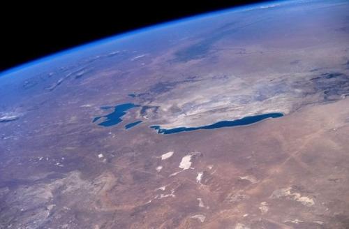 Американские специалисты уверяют, что через 75 лет каспийское море частично пересохнет. 03