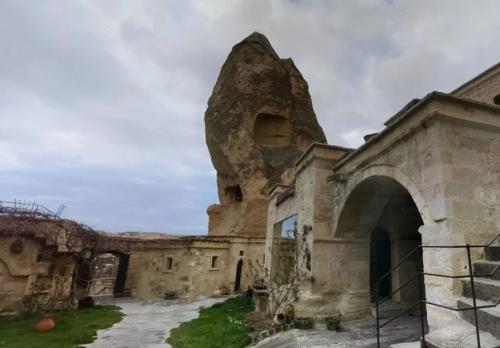 Квартиры прямо в скалах, вырубленные тысячи лет назад - диковинная каппадокия. 03 Квартиры прямо в скалах, вырубленные тысячи лет назад - диковинная каппадокия. 03