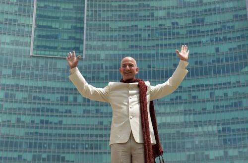 Космический стартап Амазона возродит космодром на мысе канаверал. Космический стартап Амазона возродит космодром на мысе канаверал.