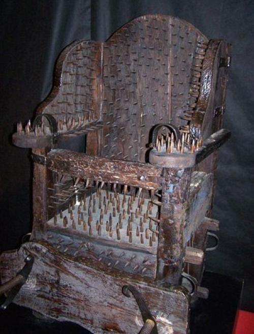 NGC 6334: туманность Кошачья Лапа. 
( Астрономия@Science_Newworld).

