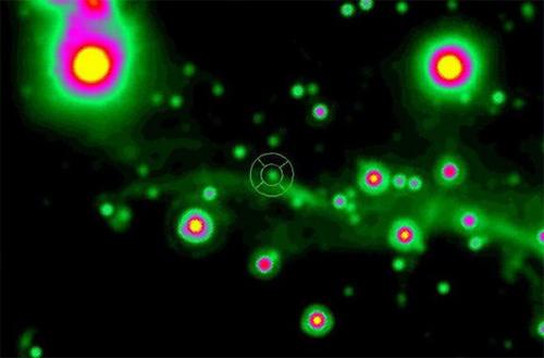 Лакомство, отвергнутое черной дырой, становится золотой жилой для науки.