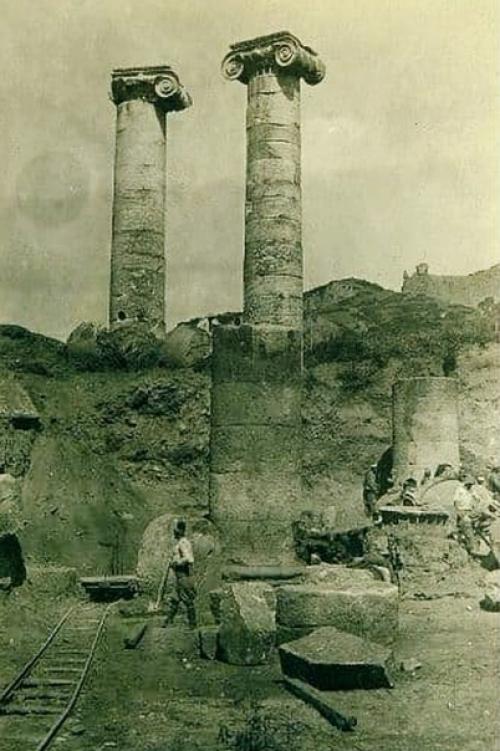 Развалины храма Артемиды. 01