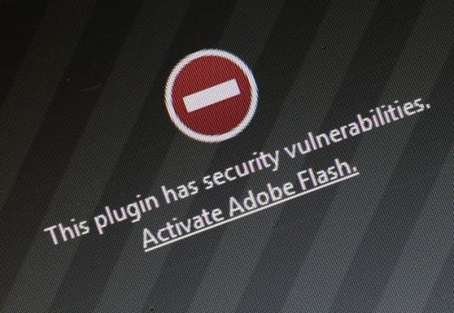 Adobe Советует всем отказаться от дальнейшего использования Flash.