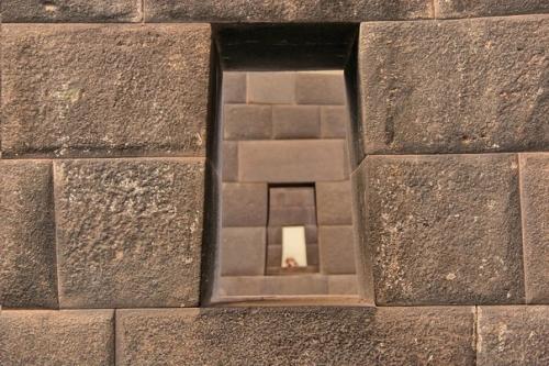 Кориканча - таинственные строения в городе Куско. 05