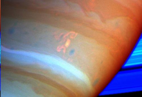 10 невероятных инопланетных бурь. 05