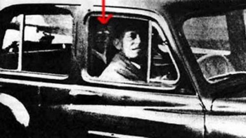 Призраки среди нас живут. 03