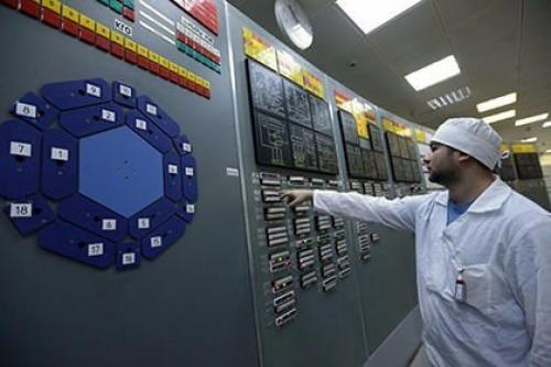 В России впервые в XXI веке выросло число ученых. В России впервые в XXI веке выросло число ученых.