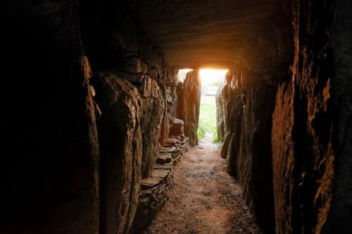 Загадочная гробница на знаменитом Острове Друидов. 02