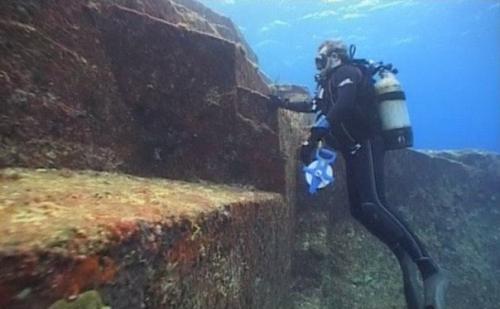 Подводные пирамиды острова йонагуни. 02