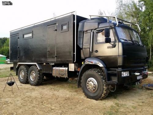 Камаз - дом на колесах.

