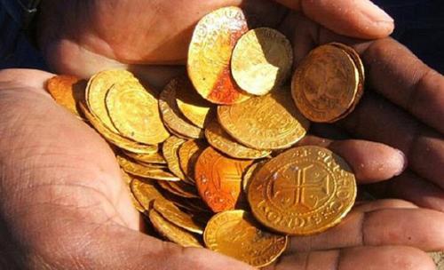 500-Летний корабль с золотом в песках Намибии. 01