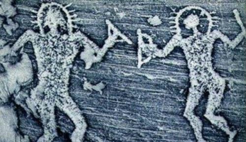 В Индии нашли древние картинки с детальным изображением космоса, пришельцев и их технологий. 04