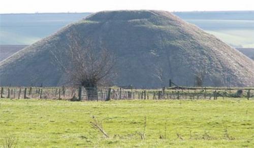 Хилл. Сильбури хилл (англ. 01 Хилл. Сильбури хилл (англ. 01