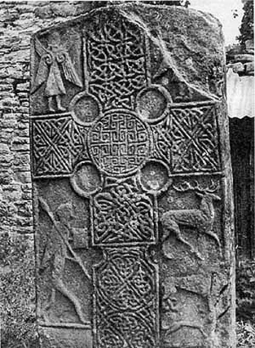 Пиктские камни - древние артефакты, обнаруженные археологами на территории Шотландии. 03