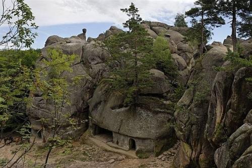 Скалы Довбуша - загадка, подаренная природой и древней цивилизацией. 07