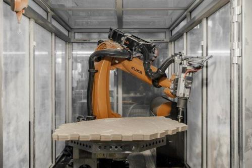 В Штутгарте роботы спроектировали и построили здание из дерева без несущих конструкций. 05