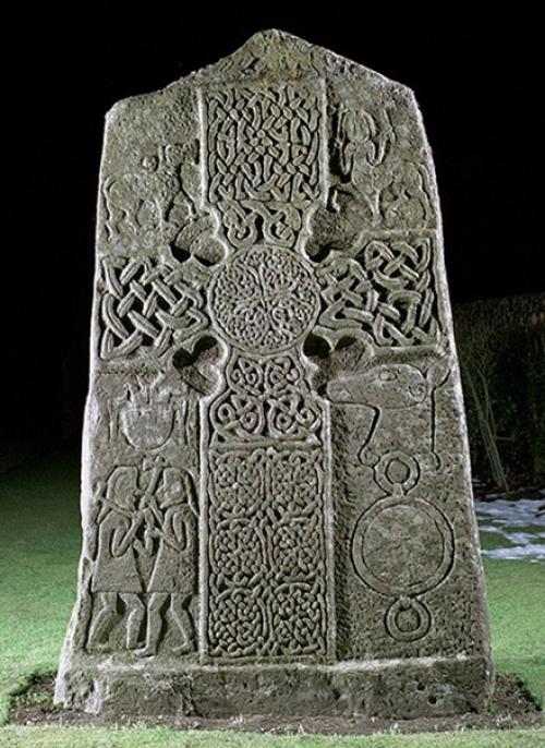 Пиктские камни - древние артефакты, обнаруженные археологами на территории Шотландии. 01