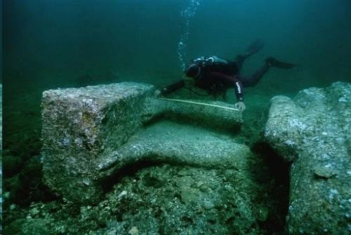 Где жили первые разумные существа на Земле? 04