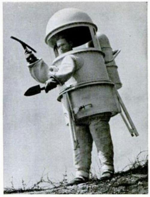 Необычный скафандр Nasa.