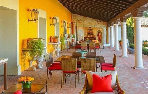 Да она просто какая-то фантастическая! 04