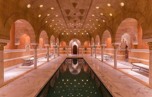 Да она просто какая-то фантастическая! 06