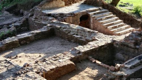 Тайны мирского замка князей радзивиллов: гиблое мирское озеро. 01 Тайны мирского замка князей радзивиллов: гиблое мирское озеро. 01