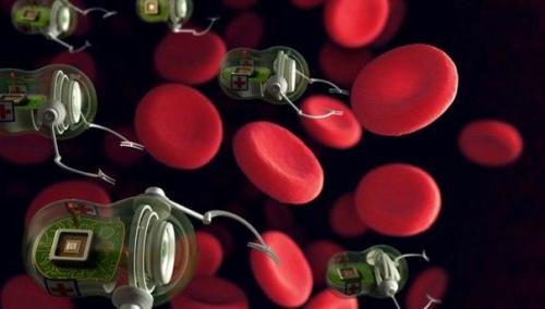 Микроботами можно управлять независимо с помощью слабых магнитных полей.

