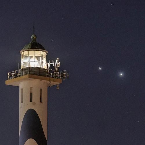 Россиян взволновало необычное астрономическое явление. 04