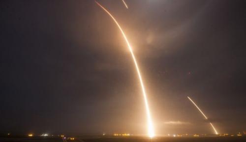 Большой план Spacex запускать ракеты каждые несколько недель. Большой план Spacex запускать ракеты каждые несколько недель.