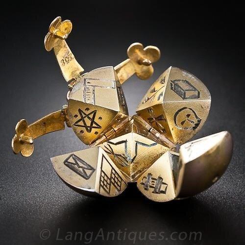 Склaдной крeст из золота с масонскими символами. 01