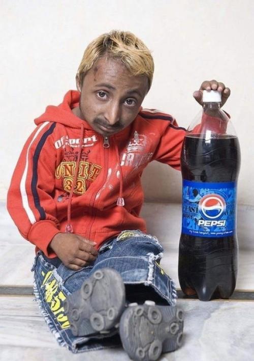 Самый маленький бодибилдер в мире: Ромео. 02