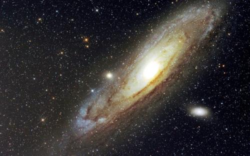 …. Перед нами великое разнообразие феноменов, которые явно свидетельствуют о мудрости и благости великого архитектора вселенной. 07