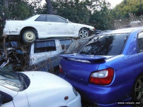 Свалки автомобилей в Японии. 02