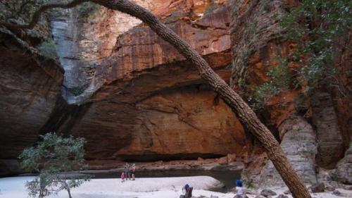 Хребет бангл - бангл - национальный парк пурнулулу, Австралия. 08