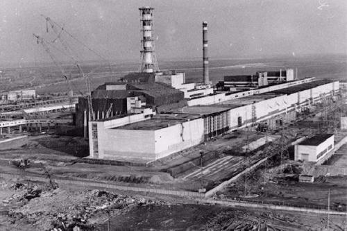 Спустя десять дней после катастрофы в чернобыле возникла угроза ещё одного массивного теплового взрыва.