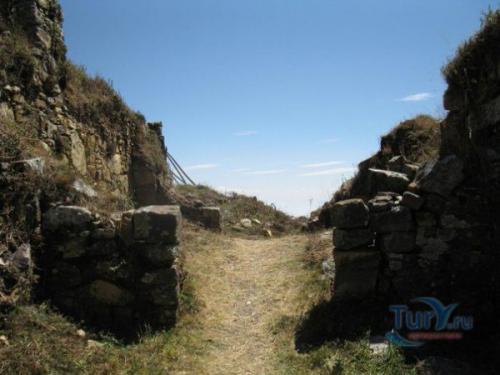 Kомплекс маркауамачуко готовится стать вторым мачу - пикчу, перу. 04 Kомплекс маркауамачуко готовится стать вторым мачу - пикчу, перу. 04