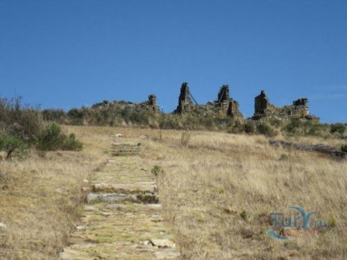 Kомплекс маркауамачуко готовится стать вторым мачу - пикчу, перу. 02 Kомплекс маркауамачуко готовится стать вторым мачу - пикчу, перу. 02
