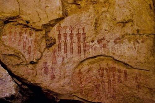 Загадки истории в петроглифах Сахары.