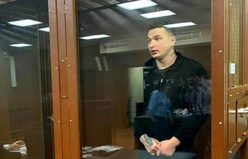 Эдвард бил снова аpестован.  
