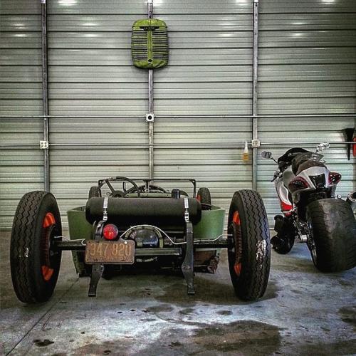 Мастерская пропитанная атмосферой и суровостью. 04