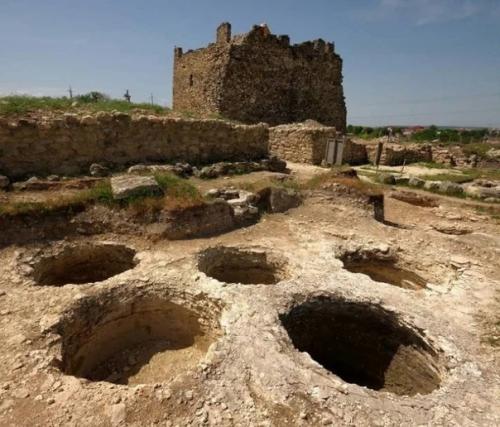 Древнее поселение скифов на окраине Симферополя. 05 Древнее поселение скифов на окраине Симферополя. 05