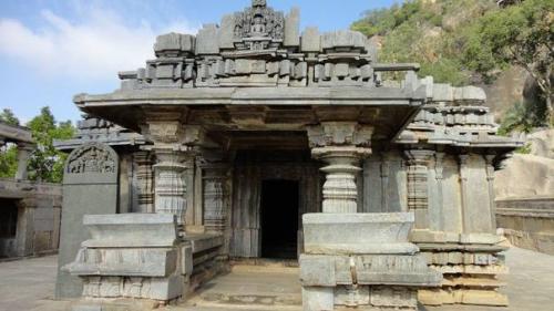 Высокие технологии в древности: комплекс шраванабелагола. 01