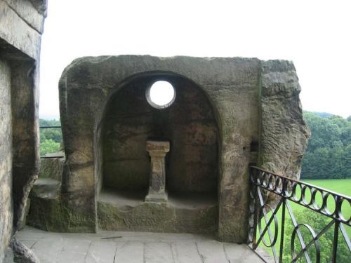 Святилище экстернштайне - магическая сила древних скал. 06